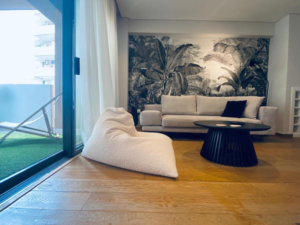 Athens Riviera 2-Bed Apt & Pool Access #Unoblu Exterior photo