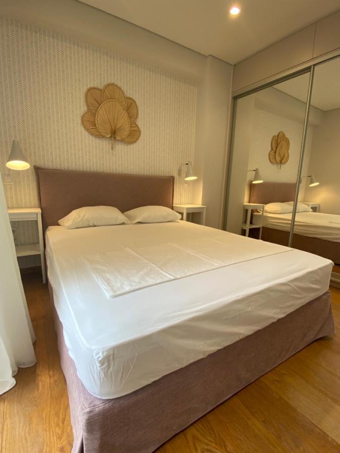 Athens Riviera 2-Bed Apt & Pool Access #Unoblu Exterior photo